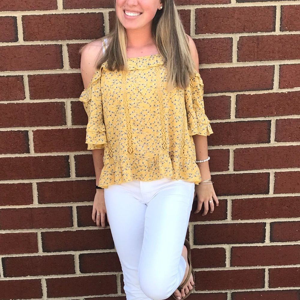 Yellow flower top